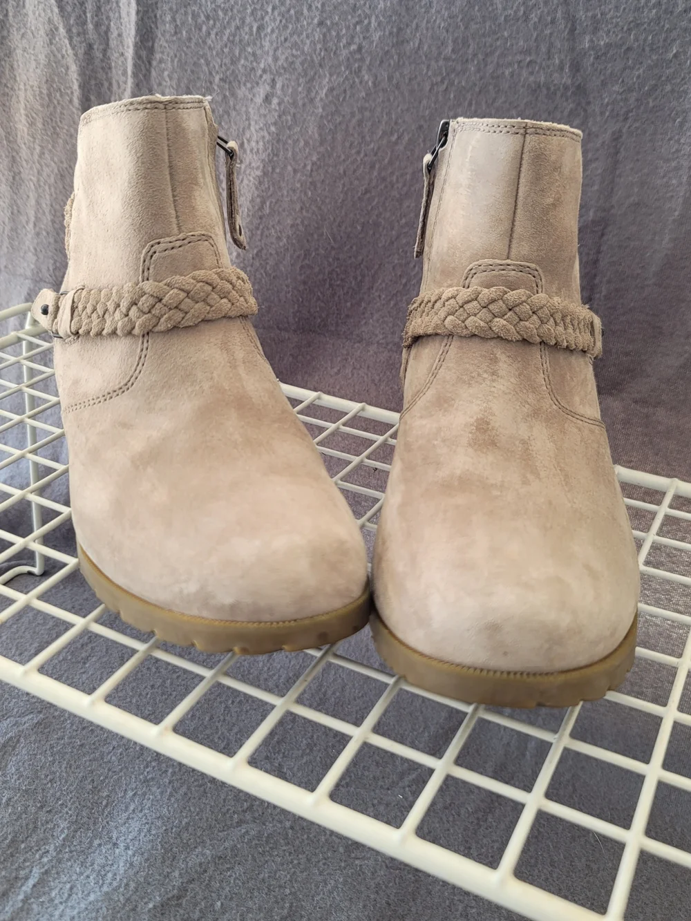 Teva Taupe Suede Braided Strap Ankle Booties Western Boho Fall Fashion Sz8